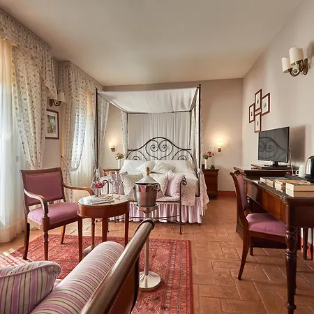 Relais Osteria Dell'orcia Hotel 4*